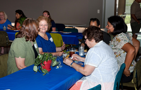 2011SBSStaffAppreciationLunch05-byJonathanSmith.jpg